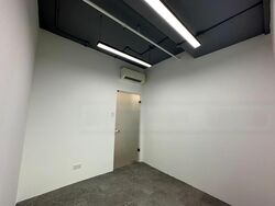 Trivex (D13), Factory #472786311